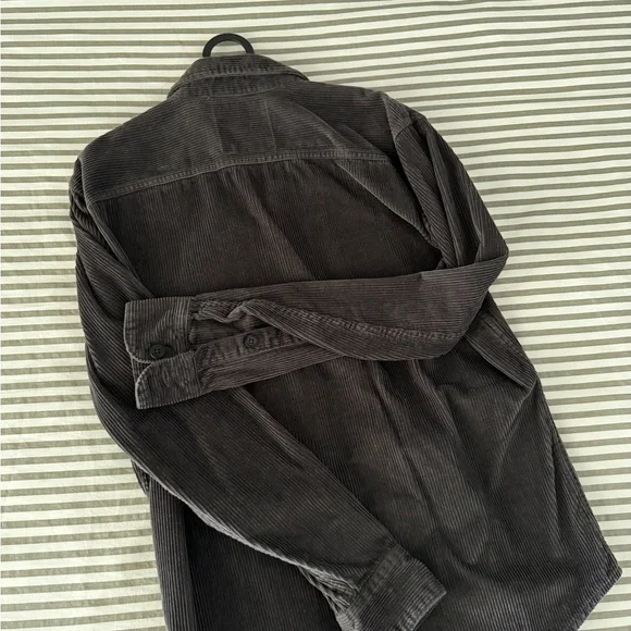 Hollister Men's Black Corduroy Shirt Jacket - Picture 3 of 3